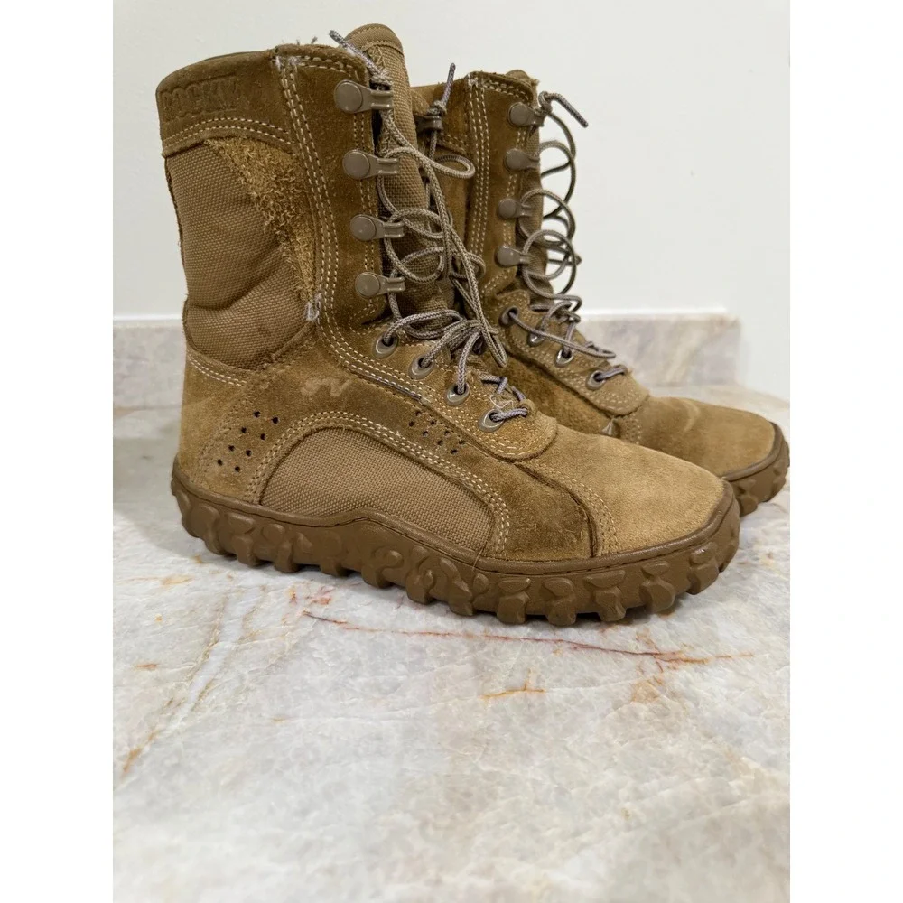 Rocky S2V Tactical Military Combat Boots Coyote Brown Vibram Men's 6 Wide